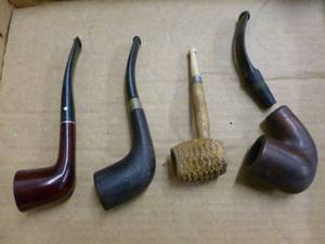 lot 92 image: Vintage Smoking Pipes