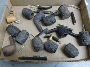 lot 93 image: Vintage Smoking Pipe Parts
