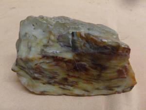 lot 106 image: Collector Rock