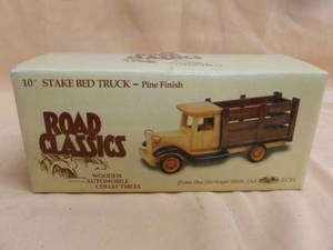 lot 134 image: New Wooden Truck
