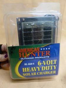 lot 196 image: New Solar Charger