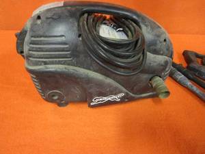 lot 12 image: Electric Pressure Washer