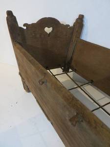 lot 1 image: Antique Wooden Crib