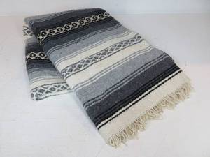 lot 14 image: Black & Gray Woven Blanket