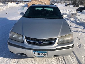 lot 2 image: 2000 Chevrolet Impala