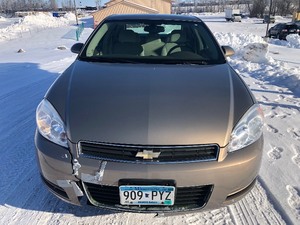 lot 3 image: 2007 Chevy Impala LT