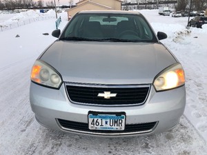 lot 5 image: 2006 Chevy Malibu LS