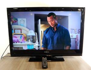 lot 11 image: Insignia Model NS-32L120A13 32 Inch LCD TV