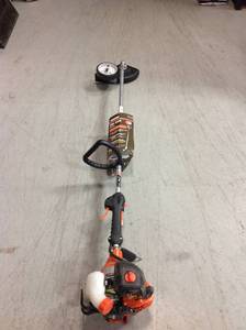 ECHO 21.2 cc Gas 2-Stroke Cycle Edger  in good condition