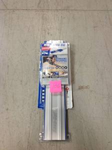 Kreg 48 in. Accu-Cut Aluminum Circular Saw Track&nbsp&nbspin good condition