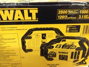 DEWALT  2800 Peak Amp Jump Starter 1000-Watt Power Inverter with Digital Compressor in good conditions