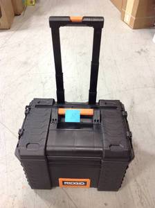 lot 8 image: RIDGID 22 in. Pro Gear Cart Tool Box in Black not used
