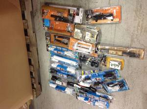 lot 16 image: Lot of assorted hardware misc styles  open pkgs