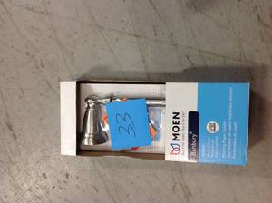 lot 33 image: Banbury Pivoting Double Post Toilet Paper Holder in Spot Resist Brushed Nickel not ued