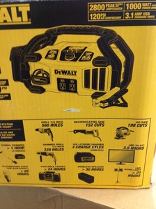 lot 102 image: DEWALT 2800 Peak Amp Jump Starter 1000-Watt Power Inverter with Digital Compressor Close in good conditions