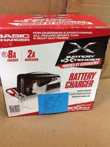 lot 88 image: Schumacher Battery Extender 6-Volt or 12-Volt, 8 Amp Battery ChargerMaintainer  &nbspin good condition