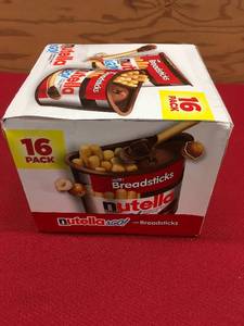 lot 32 image: Nutella & Go W Breadsticks, Retail $13.99