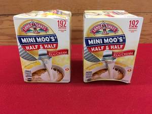 lot 35 image: Land o Lakes Mini Moos Half & Half, Retail $15.58
