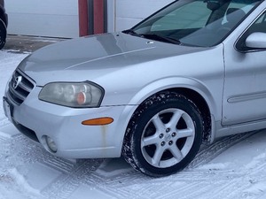 2003 Nissan Maxima  -- Minnesota Title