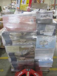 lot 52 image: WHOLESALE MIXED PALLET OF RETURNS - LIGHTING AND CEILING FANS