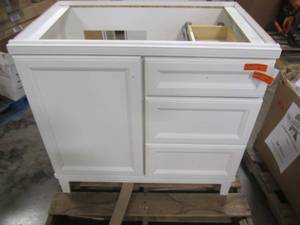 lot 141 image: Diamond FreshFit 36 in. Calhoun Freestanding White Bathroom Vanity - Cabinet Only - 39D VSDB36