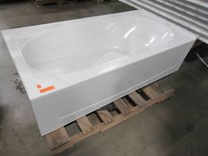lot 244 image: Sterling Performa 60 X 29 X 16 14 Tall. White with Left-Hand Drain 71041810-0 - Slight Crack on LH Top of Threshold.