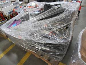 lot 270 image: MIXED PALLET OF MISCELLANEOUS LAWN MOWER BELTS, HAND TOOLS, AIR CONDITIONER COVERS AND MORE