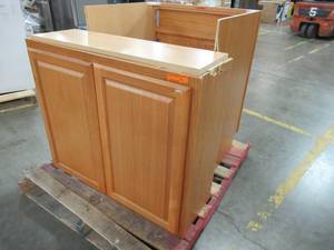 lot 294 image: Diamond Now Portland Wheat Base and Wall Cabinet.