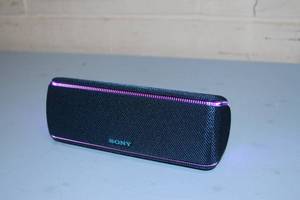 lot 32 image: Sony SRS-XB31 Extra Xtra Bass Portable Bluetooth Audio Speaker