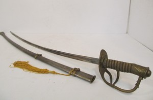 lot 114 image: Original Antique US Military Presentation Sword wScabbard