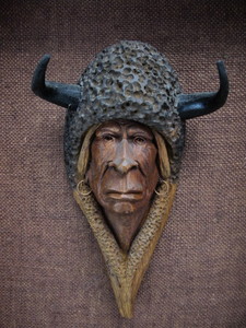 lot 41 image: Original Hand Carved 1974 WILLARD MORIN Native American Wooden Bust Sculpture - Medicine Man