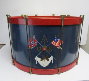 lot 7 image: Large Old Vintage American Civil War Style Painted Drum (Table) - 1st Minnesota Regiment