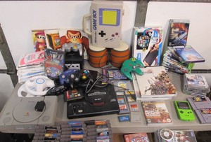 lot 190 image: Large Lot of Assorted Video Games Systems Games Accessories - Sega Nintendo PlayStation etc