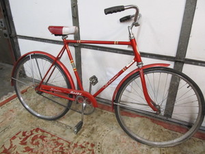 lot 207 image: Vintage 1963 SCHWINN Top Hat Racer Bicycle - Red