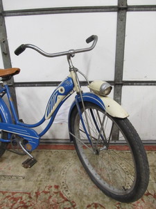 lot 224 image: Excellent Vintage 1957 SCHWINN HORNET Bicycle - Blue