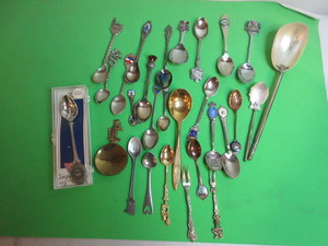 MISC. COLLECTOR SPOONS BRASS, COPPER, EPNS, SILVER PLATE, PEWTER, MORE