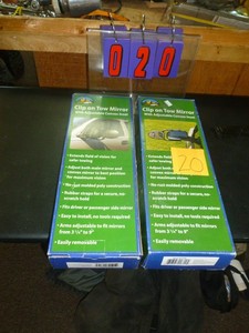 lot 20 image: Pair of clip on tow mirrors. Part # 47730. As shown. SEE TERMS