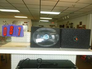 lot 87 image: Scoshe 6 x 9 Speaker Boxes. As shown. SEE TERMS