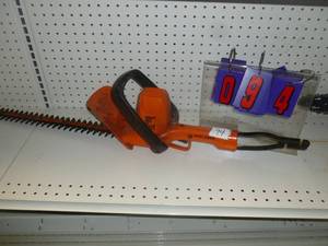 lot 94 image: Black & Decker 110 volt 18 Hedge Trimmer. As shown. SEE TERMS