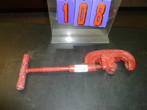 lot 108 image: Rigid 2 Pipe Cutter. As shown. SEE TERMS