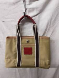 lot 32 image: Coach Genuine Leather OliveMulti Color Handbag
