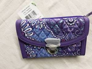 lot 98 image: Vera Bradley (New With Tags) Ultimate Wristlet-Lilac Tapestry