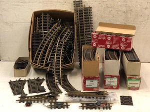 lot 26 image: Lot Of Assorted LGB Electrified Rail Tracking