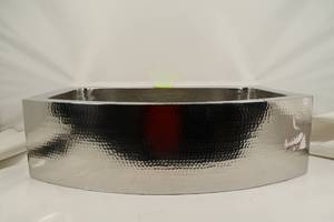 lot S8 image: Hammered Stainless Steel - Convex Rounded Farmhouse Sink - 33 X 22