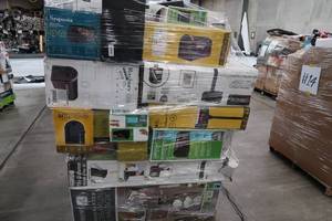 lot W13 image: Tall pallet mixed mailboxes and sump pumps, unchecked