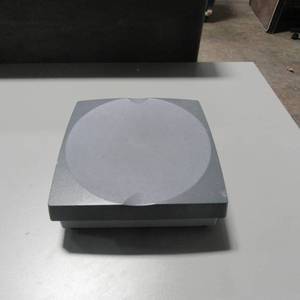 lot 80 image: PC Scale
