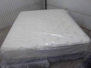 lot 10 image: King Size Pillow Top Mattress