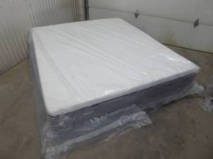 The LULL Luxury Memory Foam King Mattress