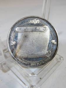 lot 7 image: .999 Fine Silver Coin