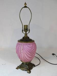 lot 76 image: Pink Table Lamp